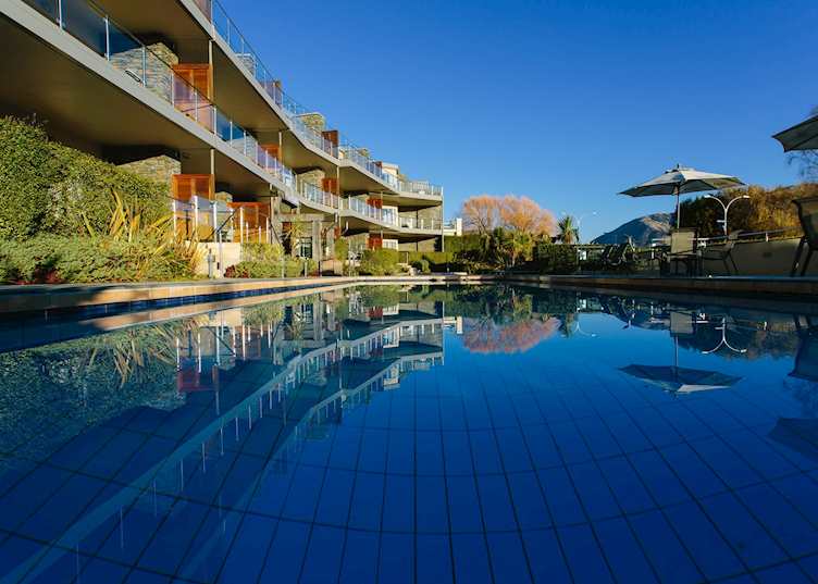 Lakeside Serviced Apartments