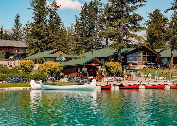 Lakefront, Fairmont Jasper Park Lodge