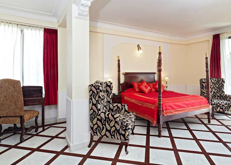 Deluxe room, Dera Rawatsar