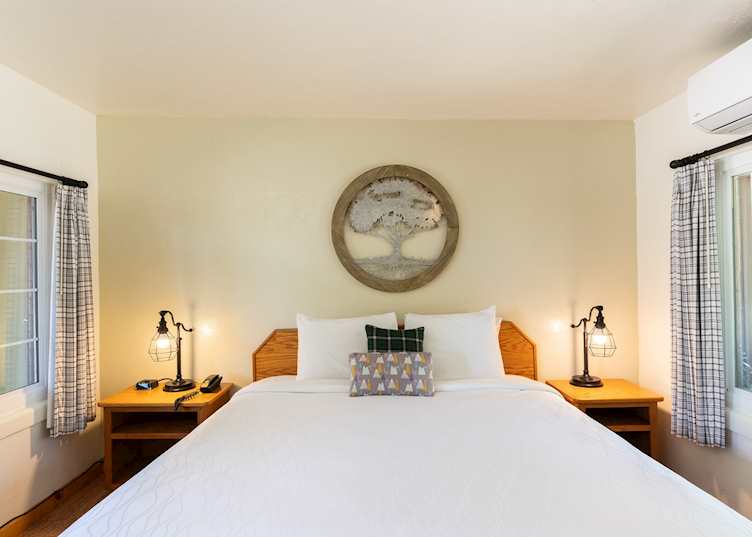 Buckeye Tree Lodge & Cabins