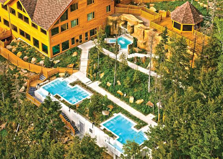 Hotel Sacacomie aerial view