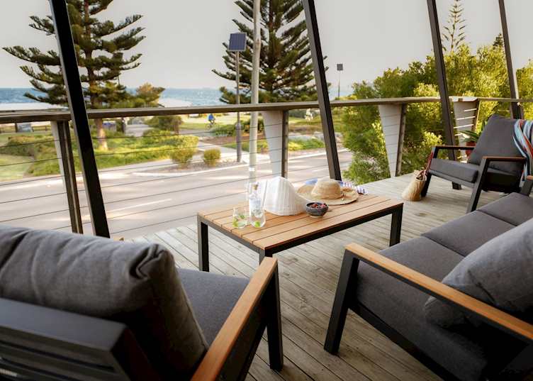 Balcony, Esperance Island View Apartments, Esperance
