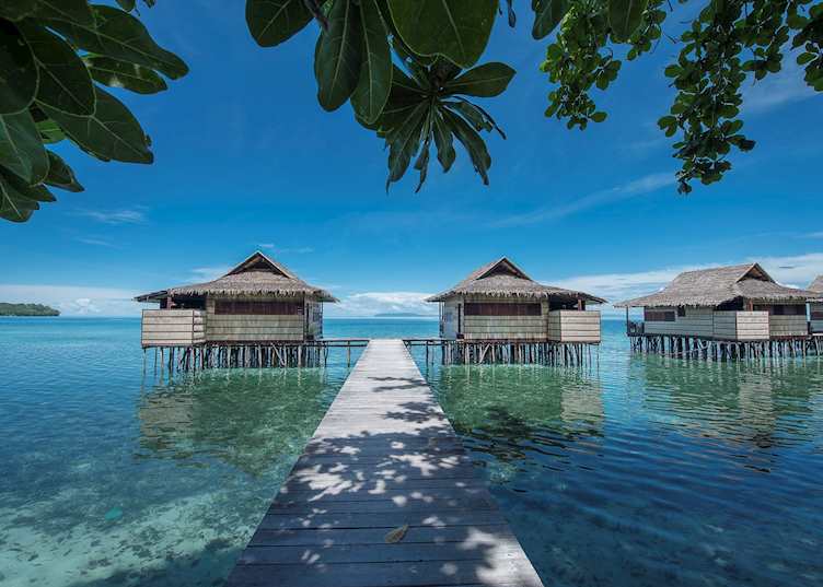 Deluxe Bungalows - Papua Paradise Eco Resort