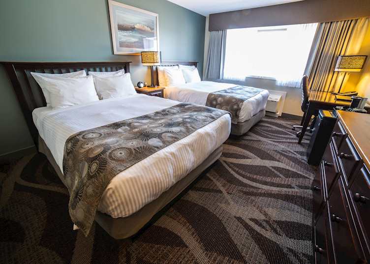 Two queen bed room, Prestige Hudson Bay Lodge, Smithers