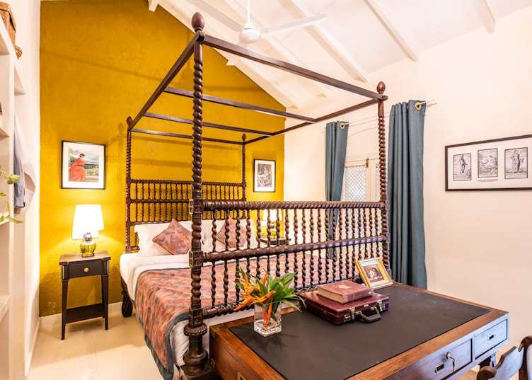 Dalloway room, Sun House, Galle