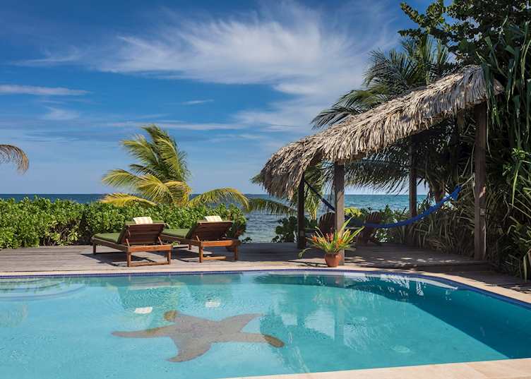 Swimming pool, Turtle Inn Resort