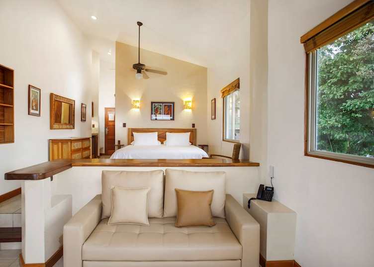 Deluxe room, Si Como No