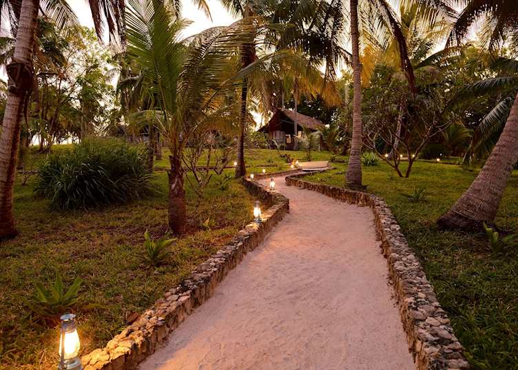 Hotel grounds, Pole Pole Bungalows