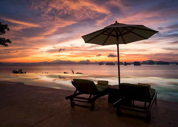 Six Senses Yao Noi - sunrise at The Hilltop