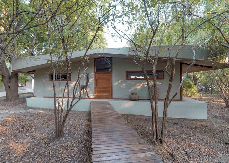 Safari tent exterior, Potato Bush Camp