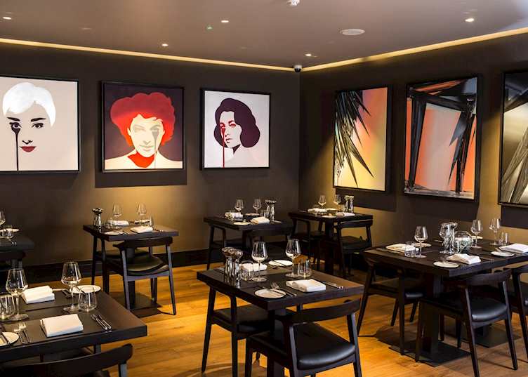 Blas Restaurant, Twr y Felin Hotel 