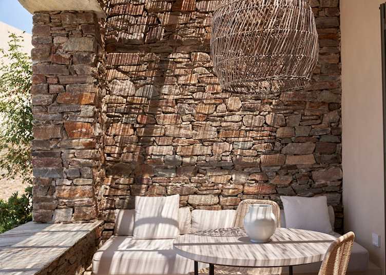 NÓS Hotel & Villas, Faros