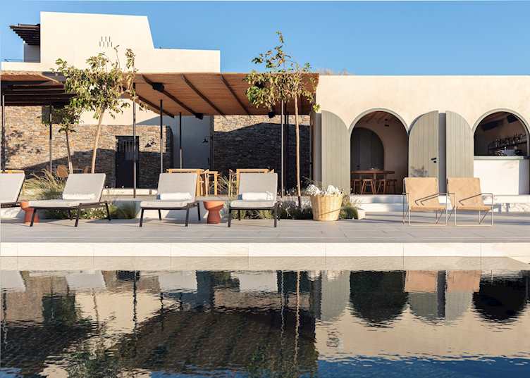 NÓS Hotel & Villas, Faros