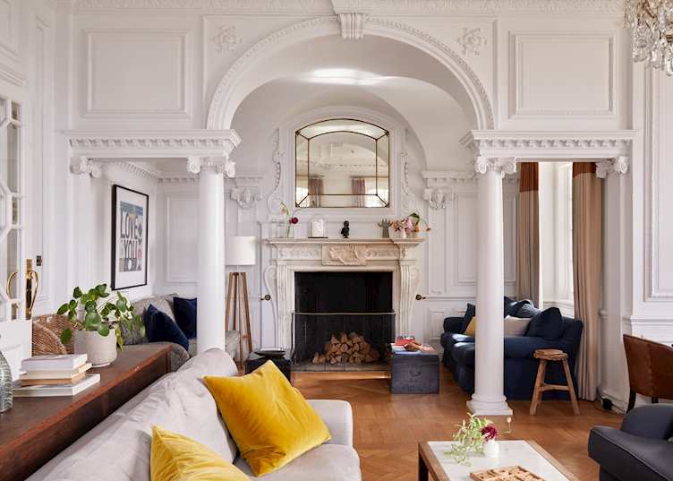 Lounge, Fowey Hall