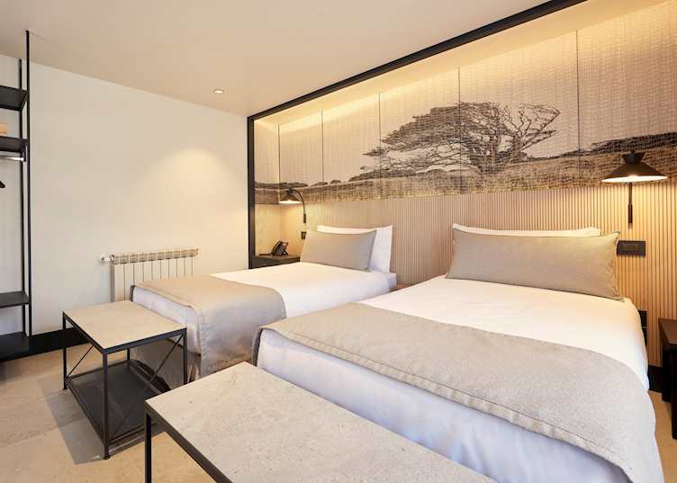 Room, Las Torres 