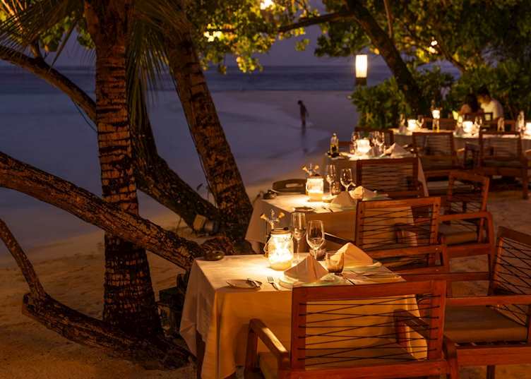 Alizee restaurant, Constance Moofushi