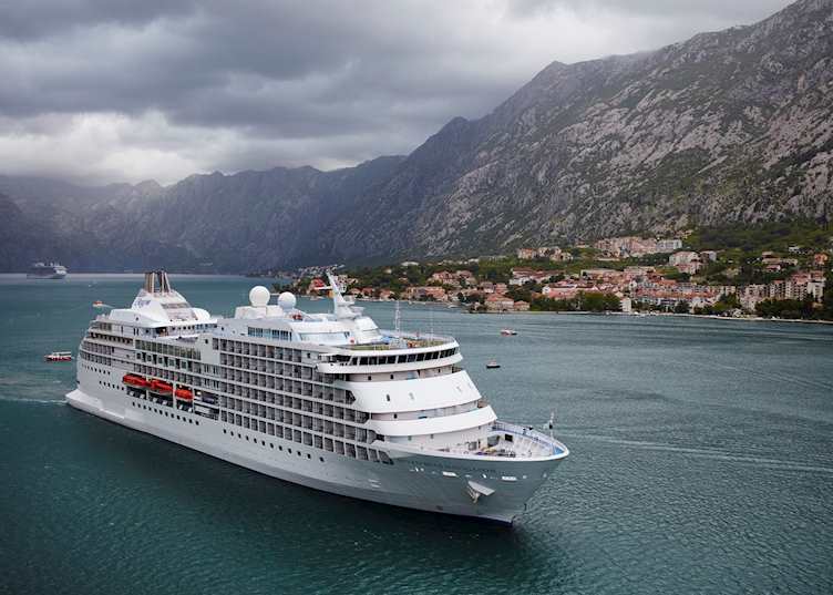 Seven Seas Navigator, Montenegro