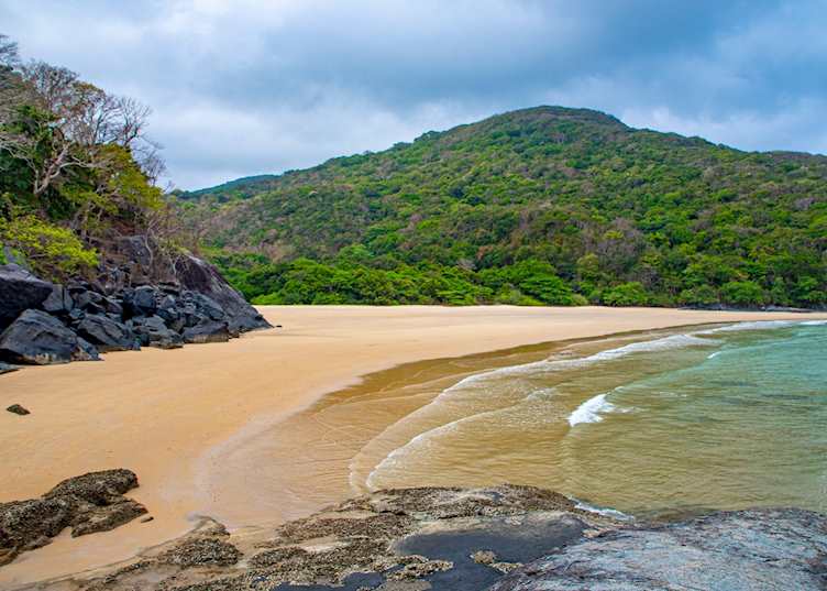 Dam Trau Beach, Con Dao Island
