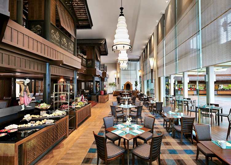 The Market restaurant, Anantara Bangkok Riverside