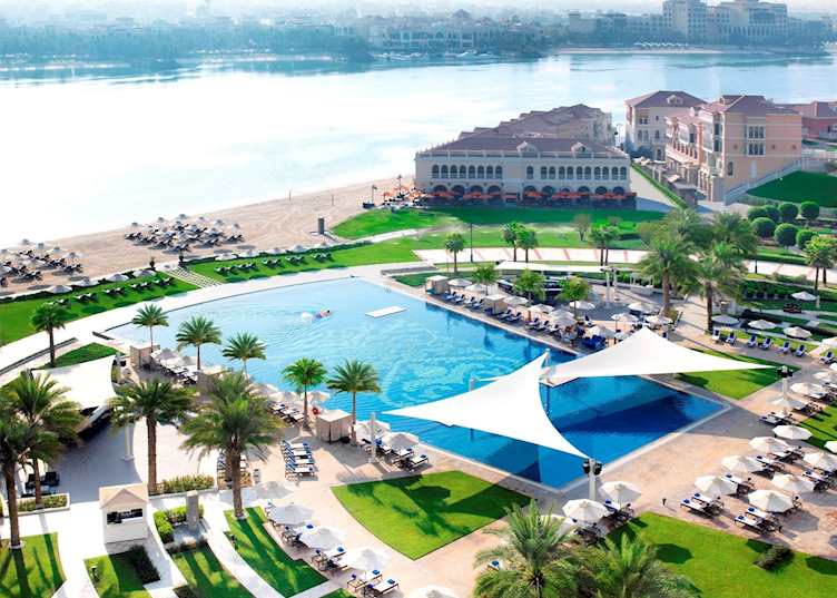 Ritz-Carlton Abu Dhabi, Grand Canal