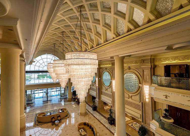 Ritz-Carlton Abu Dhabi, Grand Canal