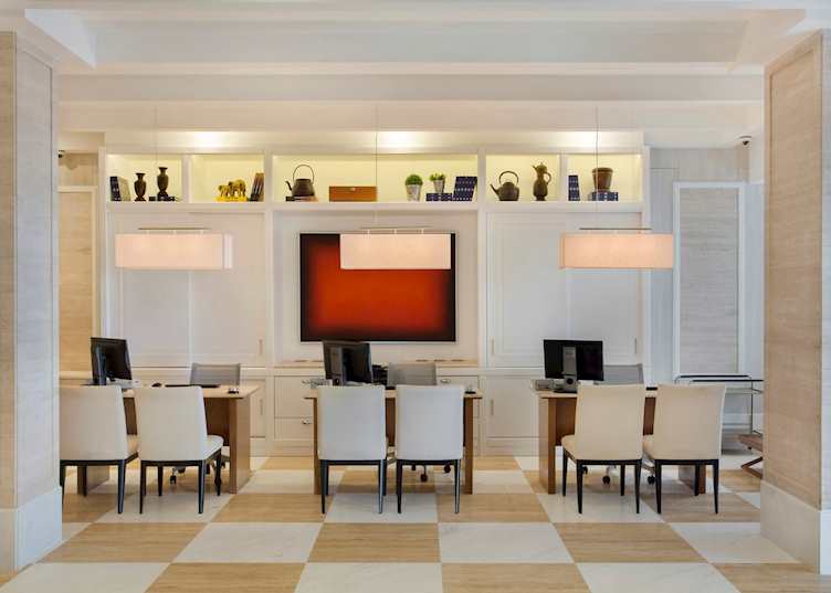 Lobby, Windsor California Copacabana