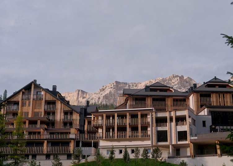 Exterior, Aman Rosa Alpina 
