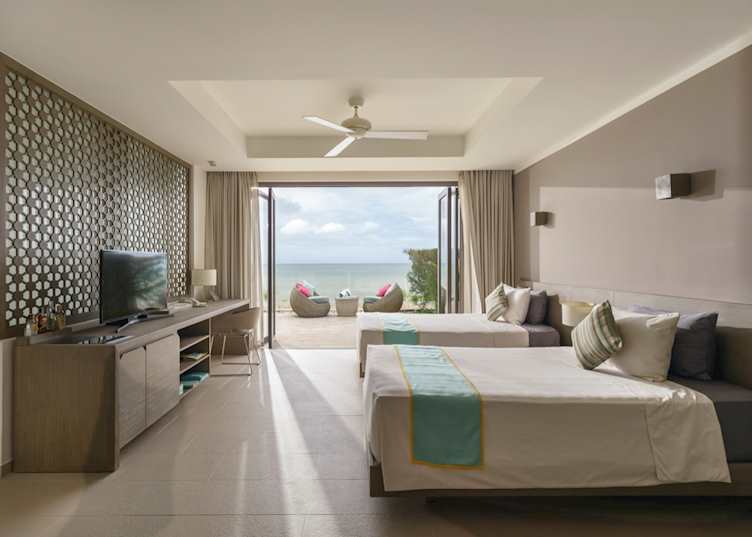 Beachfront Condo, Mia Resort Nha Trang