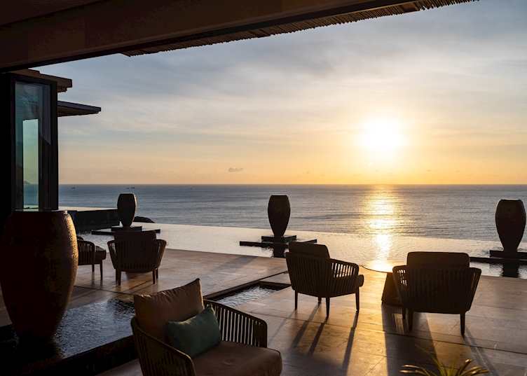 Lounge Bar, Mia Resort Nha Trang