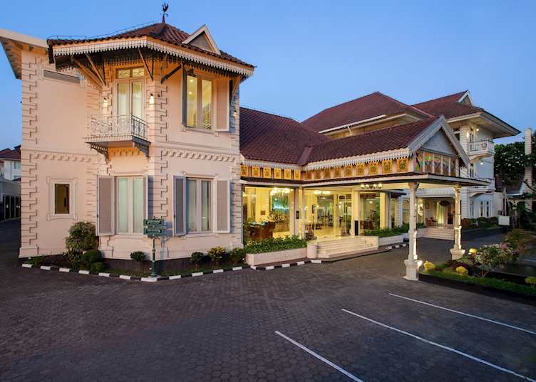 Exterior, Phoenix Hotel 