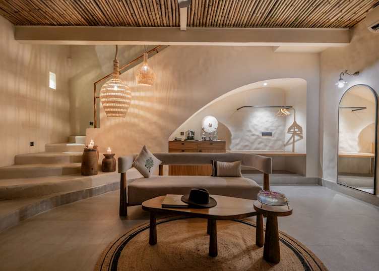 Tastefully appointed and spacious Forest Villa living room 