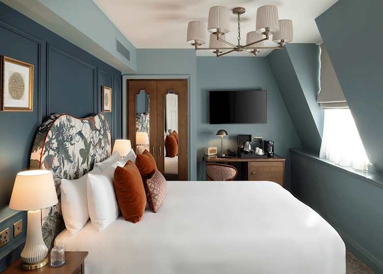 Bedroom, The Francis Hotel