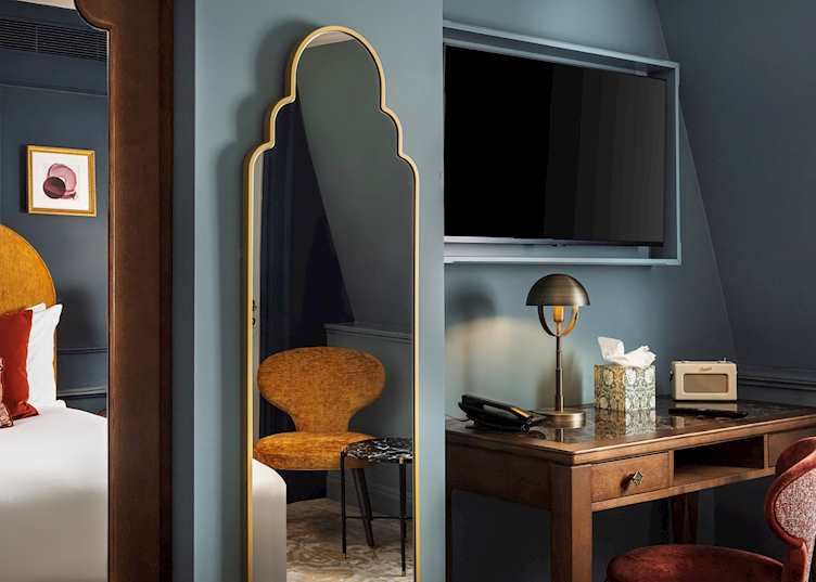 Bedroom, The Francis Hotel
