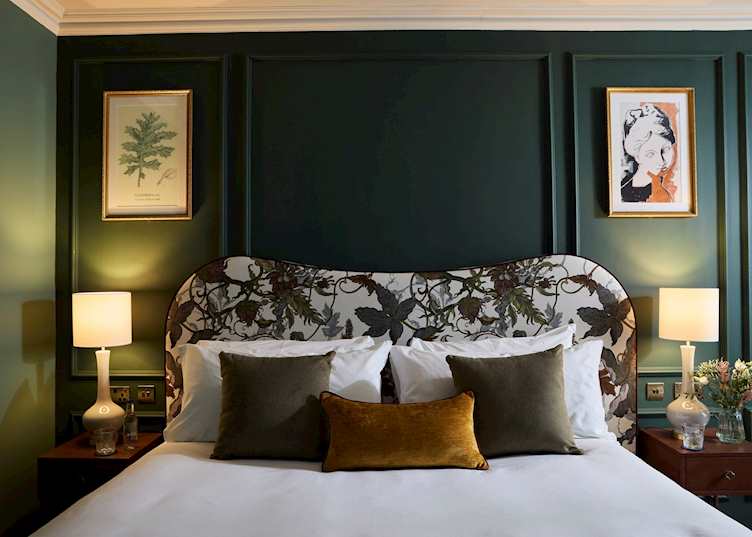 Comfy Family room, The Francis Hotel