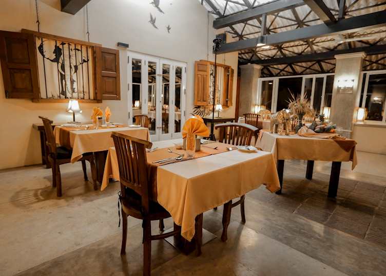 Restaurant at Lake Lodge Boutique Hotel, Dambulla