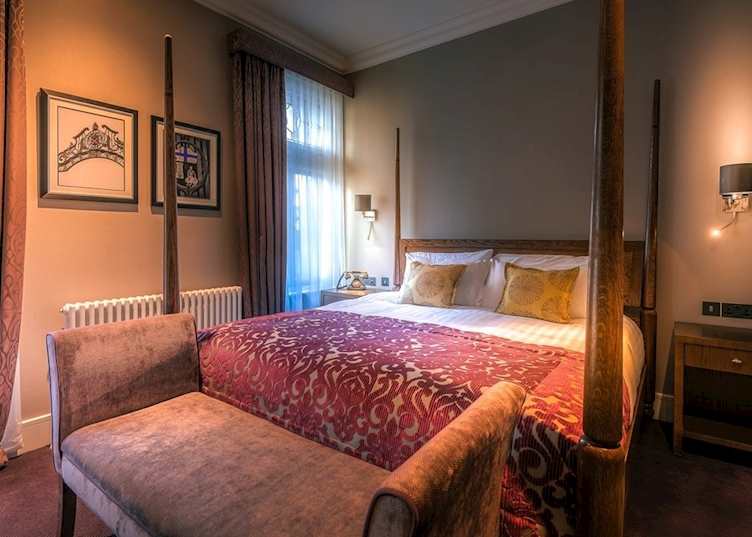 Luxury King room, Bishop's Gate Hotel