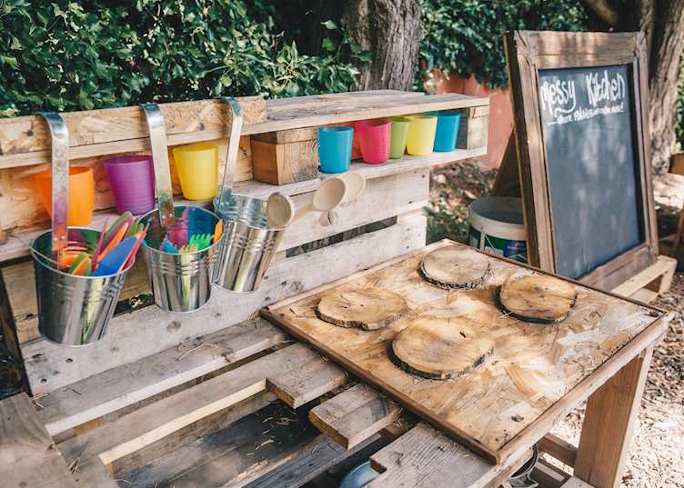 Kids club, Country Kids resort, France