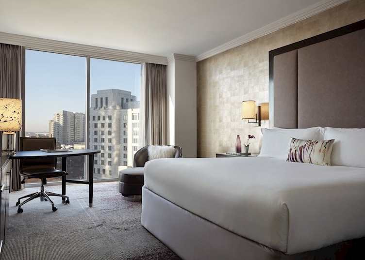 Room interior, Loews Atlanta