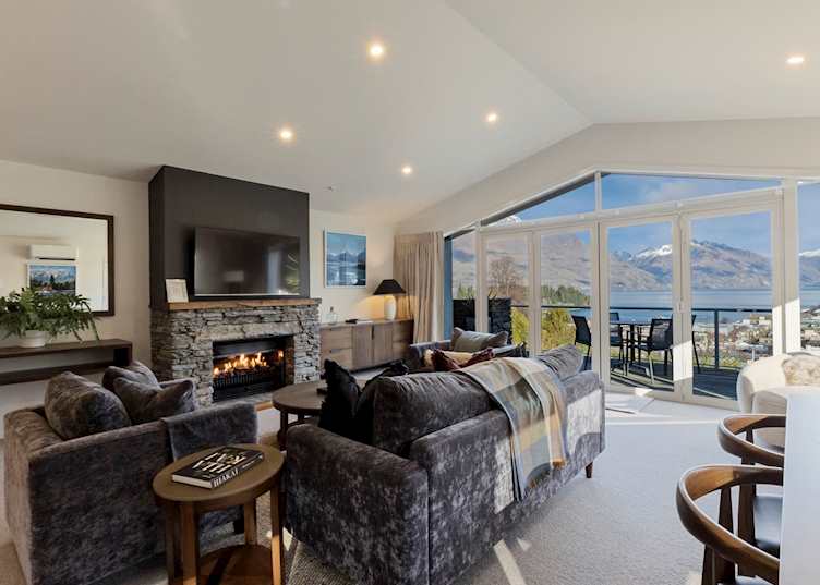 Queenstown House Boutique B&B