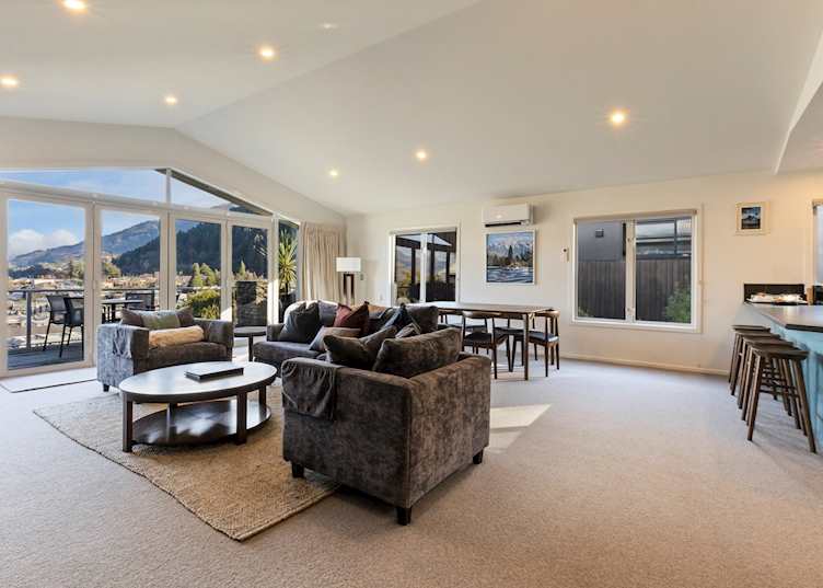 Queenstown House Boutique B&B