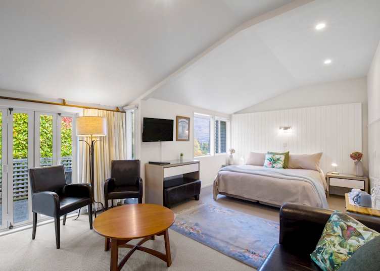 Queenstown House Boutique B&B