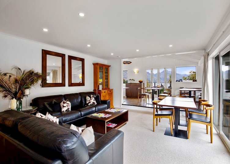Queenstown House Boutique B&B