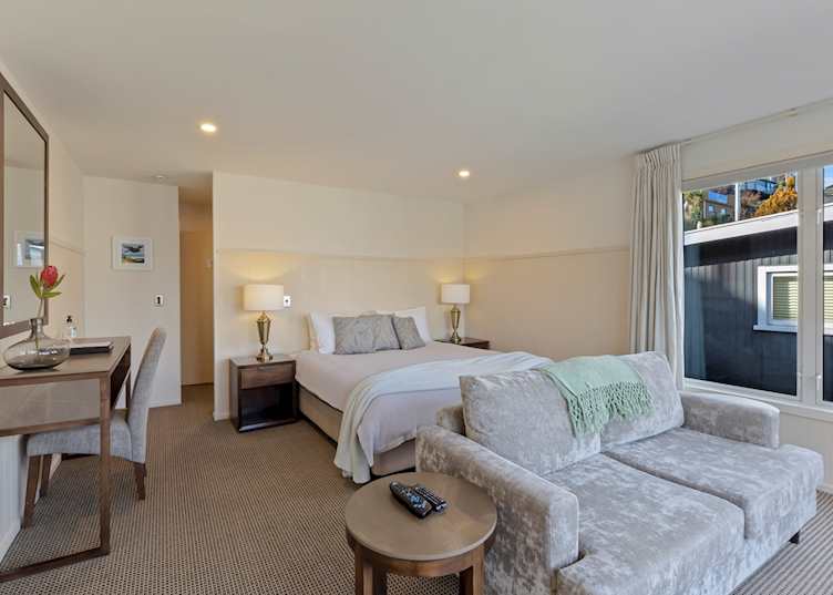 Queenstown House Boutique B&B