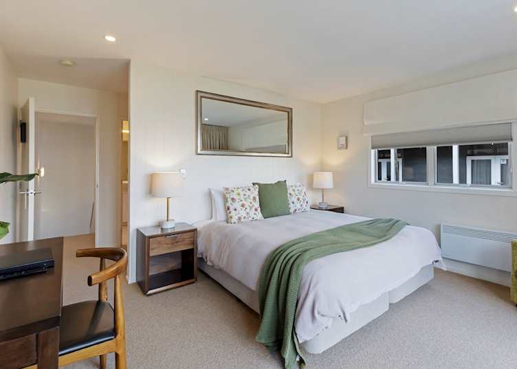 Queenstown House Boutique B&B