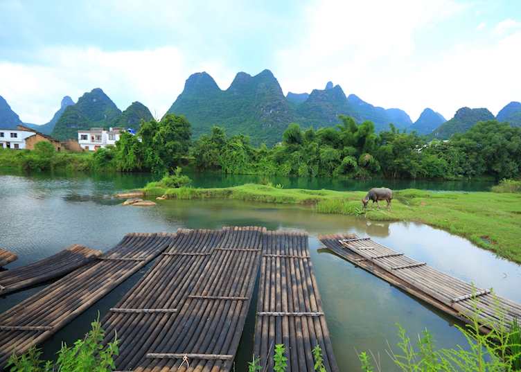 Bamboo Rafts, Yulong River