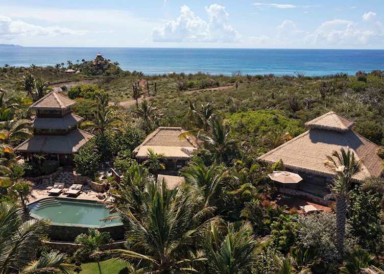 Bali Lo complex, Necker Island