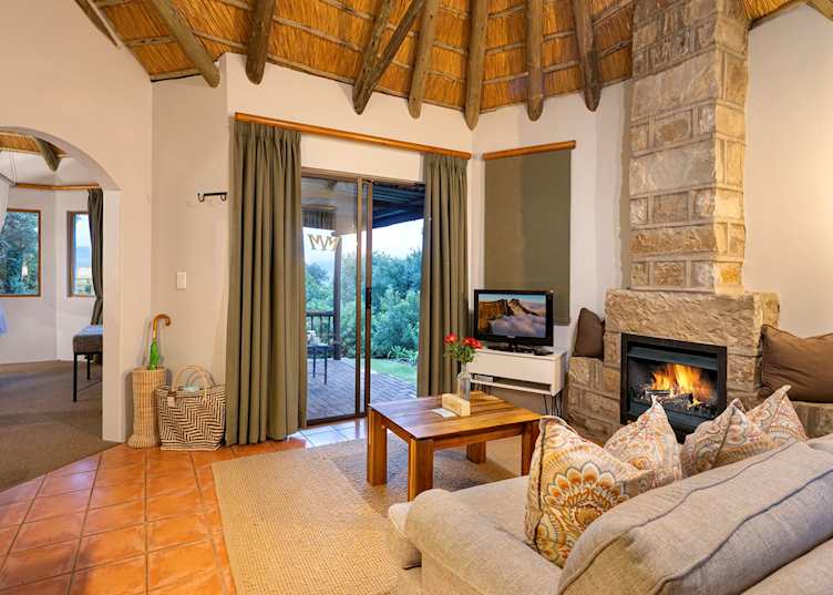Garden suite lounge at Montusi Mountain Lodge