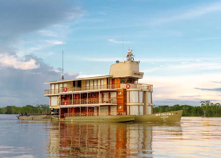 The Delfin I, Iquitos
