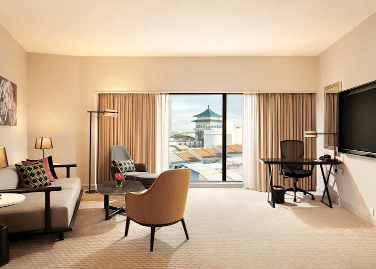 Premium King Suite