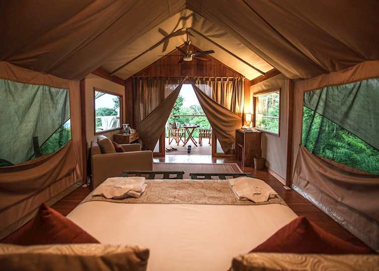 Galapagos Safari Camp introduction, Santa Cruz